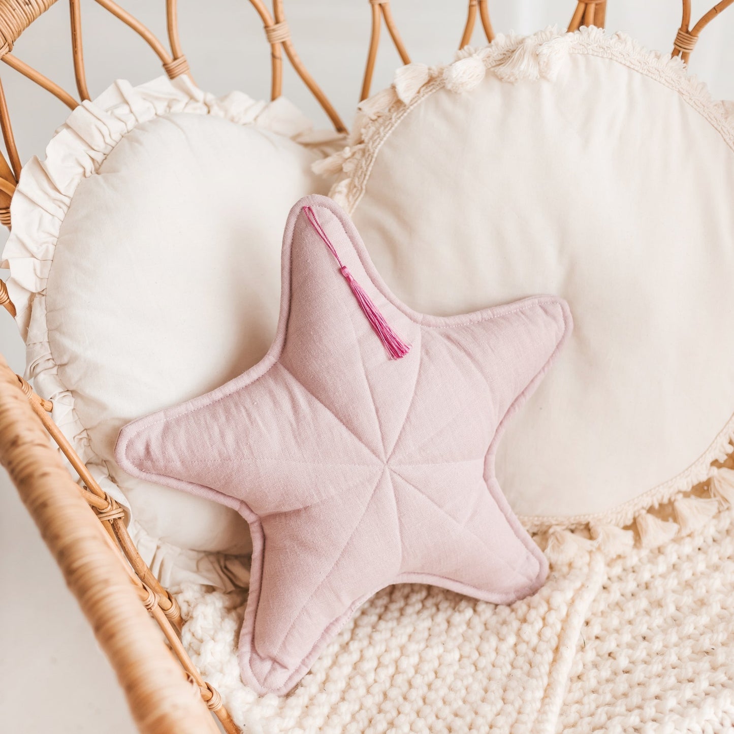 Fituraa Sea Star Pillow – 45 cm Rose Linen Coastal Cushion with Tassel