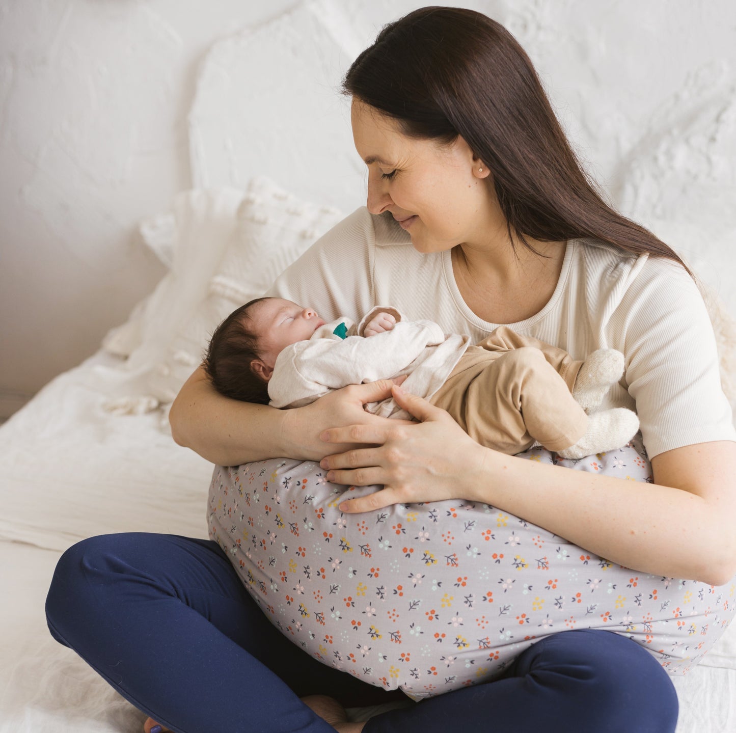 C-Shaped Pregnancy & Nursing Pillow – Organic Cotton Cover